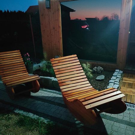 Domki Na Winnicy Zator Przeciszow Ngoại thất bức ảnh